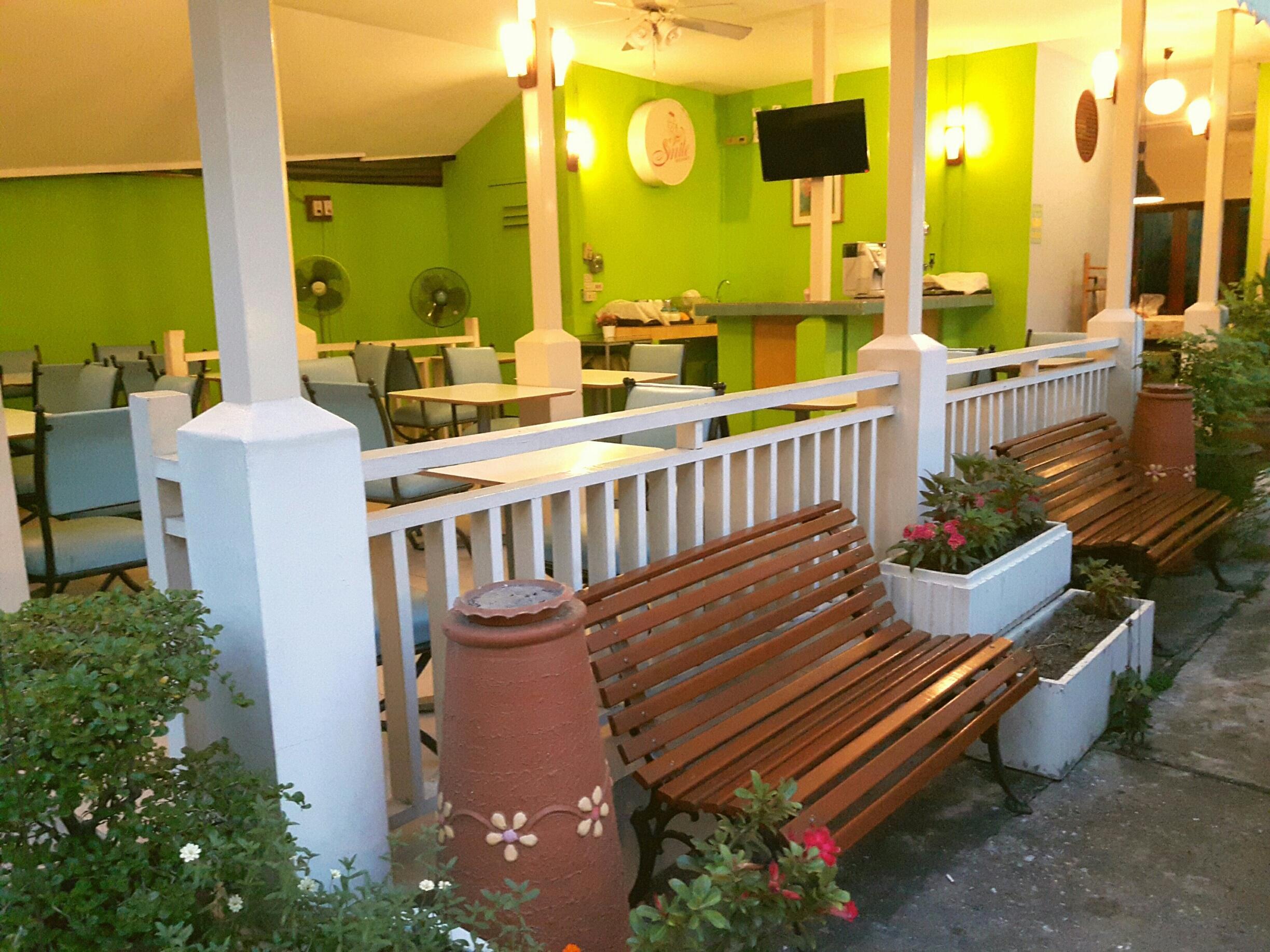 Sawasdee Sukhumvit Inn Bangkok Exterior photo