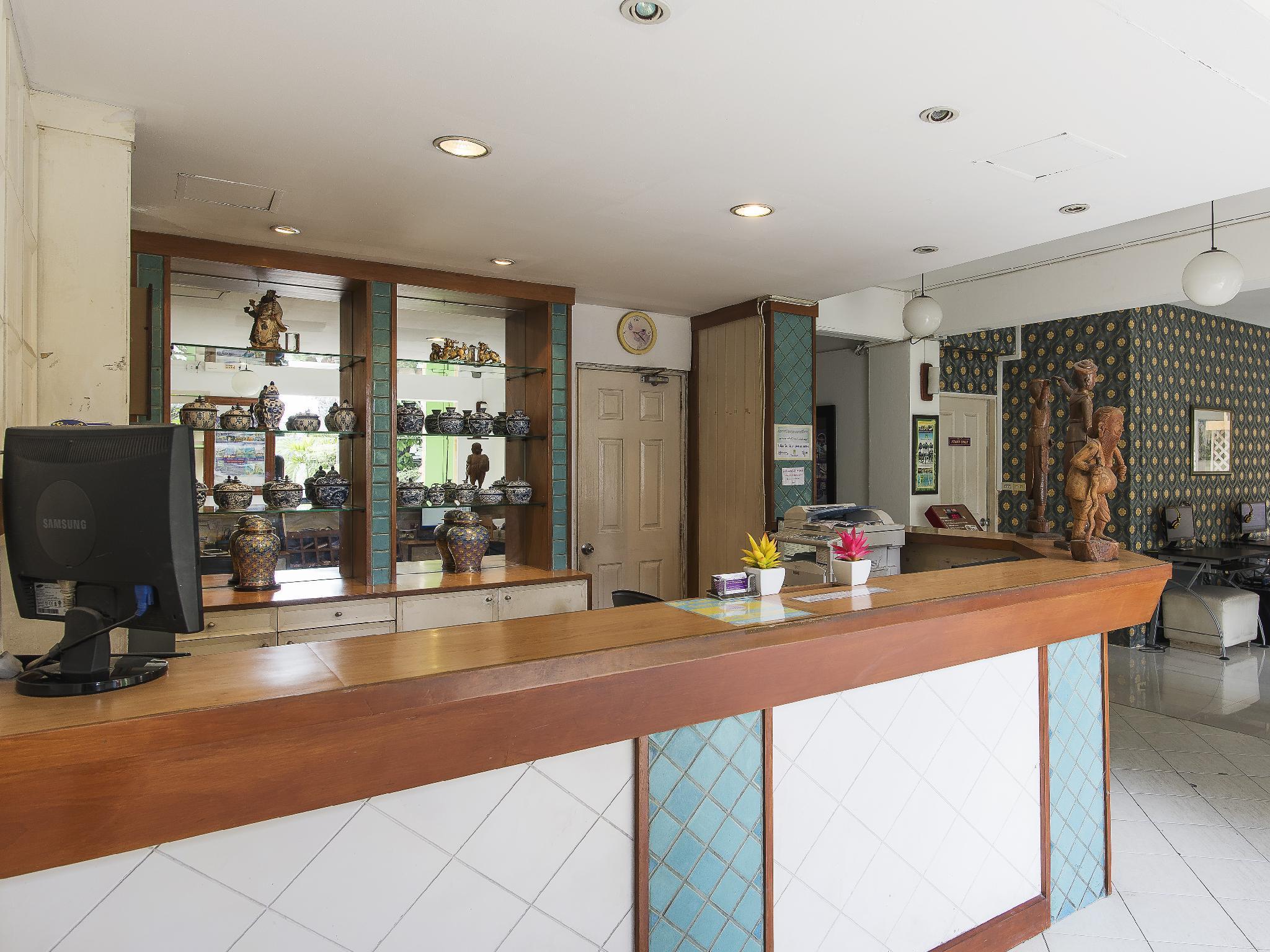 Sawasdee Sukhumvit Inn Bangkok Exterior photo