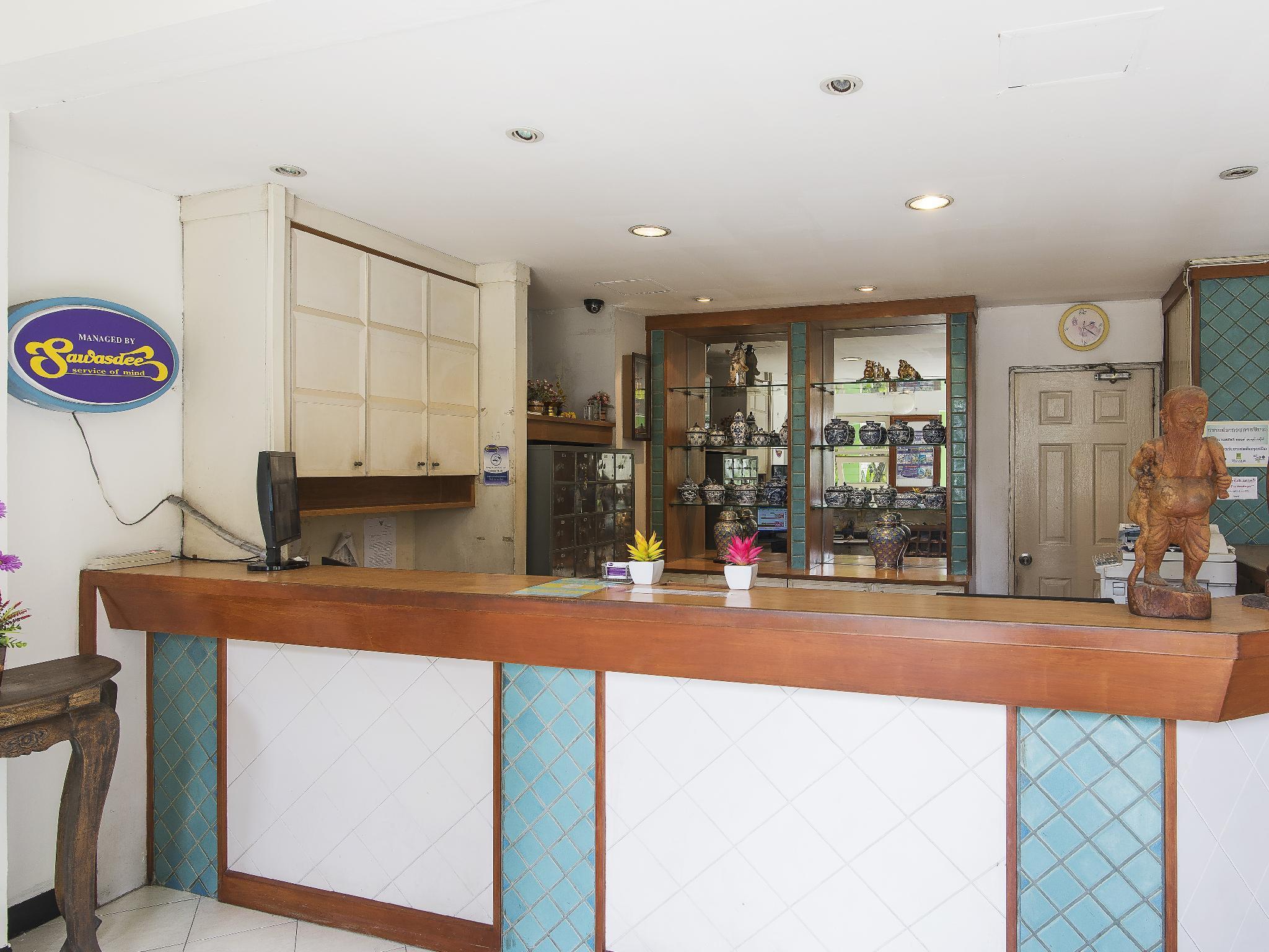 Sawasdee Sukhumvit Inn Bangkok Exterior photo